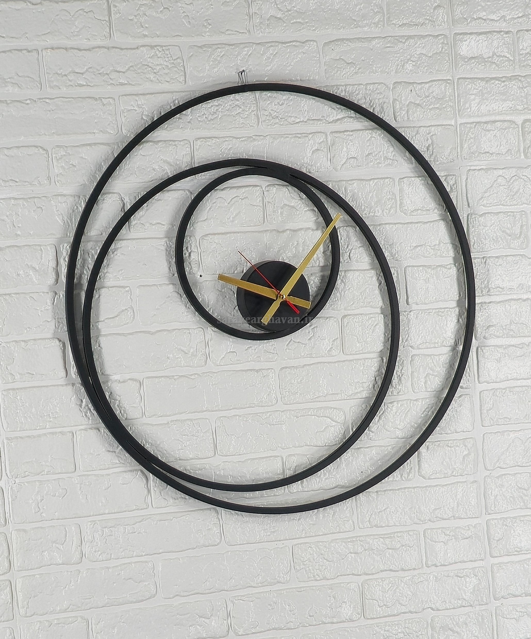 ساعت دیواری فلزی مدرن، کد H112