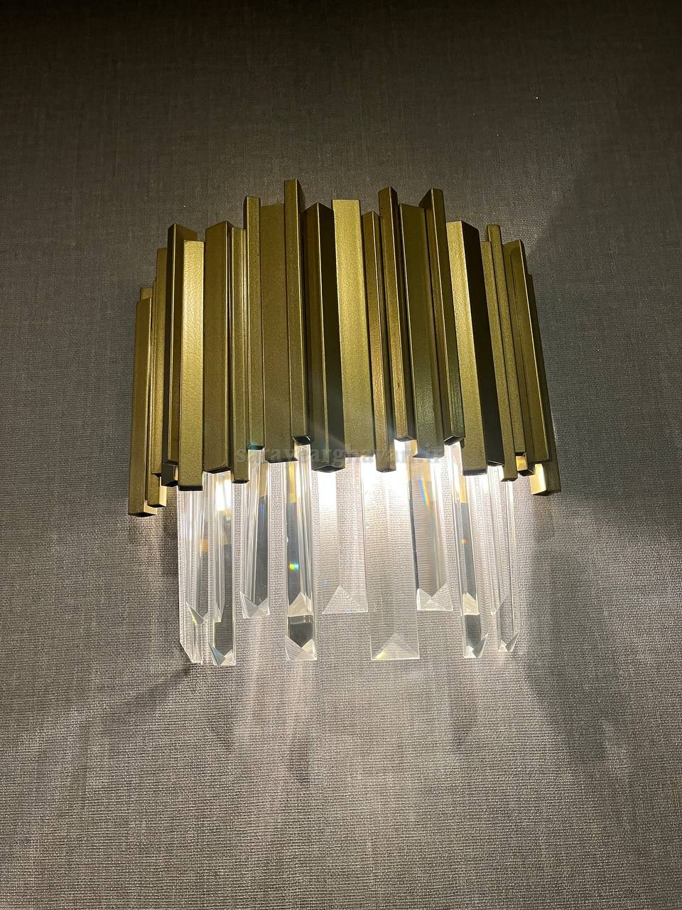 دیوارکوب (چراغ دیواری)کریستالی مدرن فلزی طراحی خاص C117