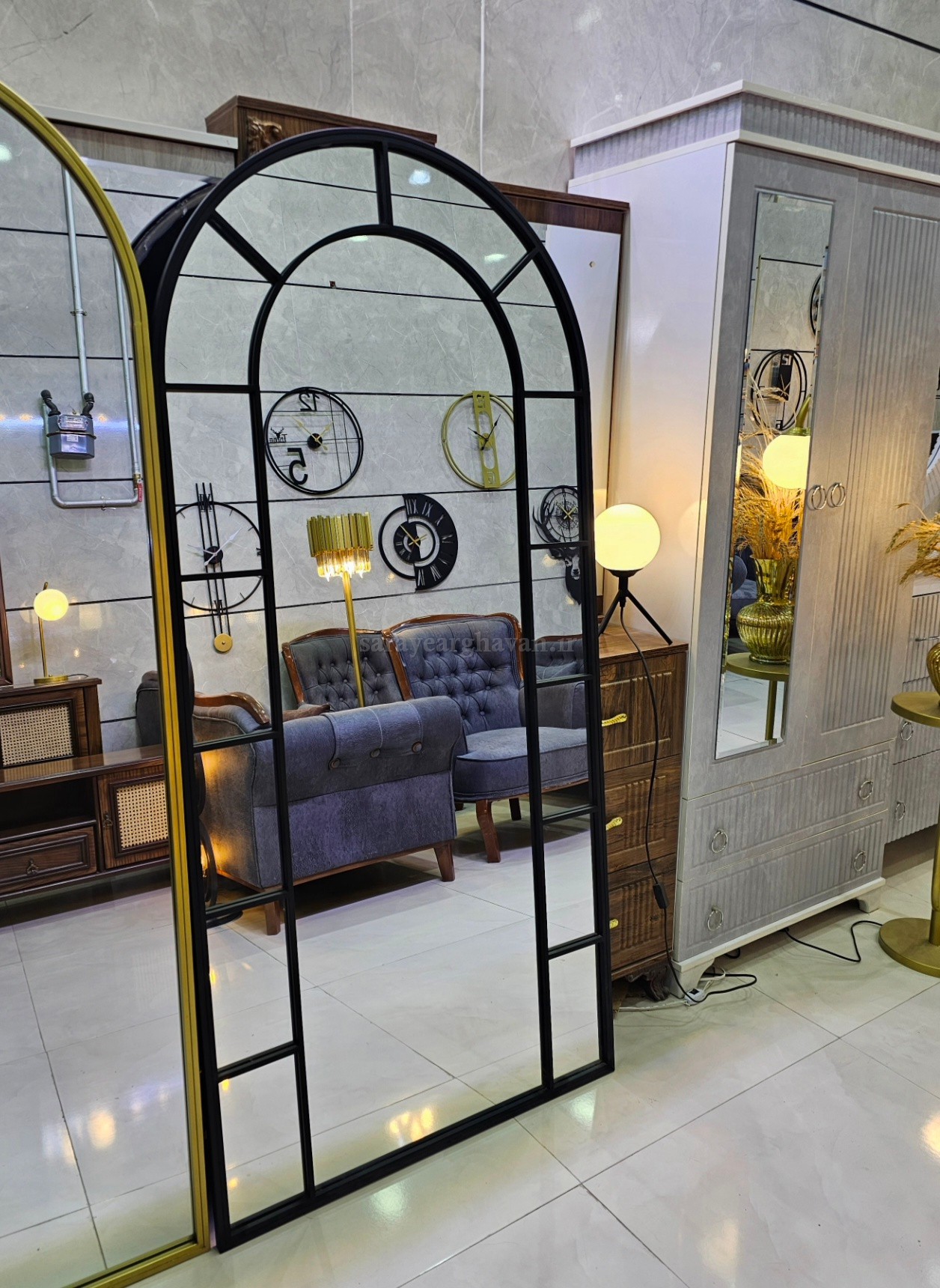 آینه ایستاده قدی مدرن فلزی کدE103 (ارسال فریم بدون آینه) | طرح گنبدی جدید (قیمت بدون آینه)